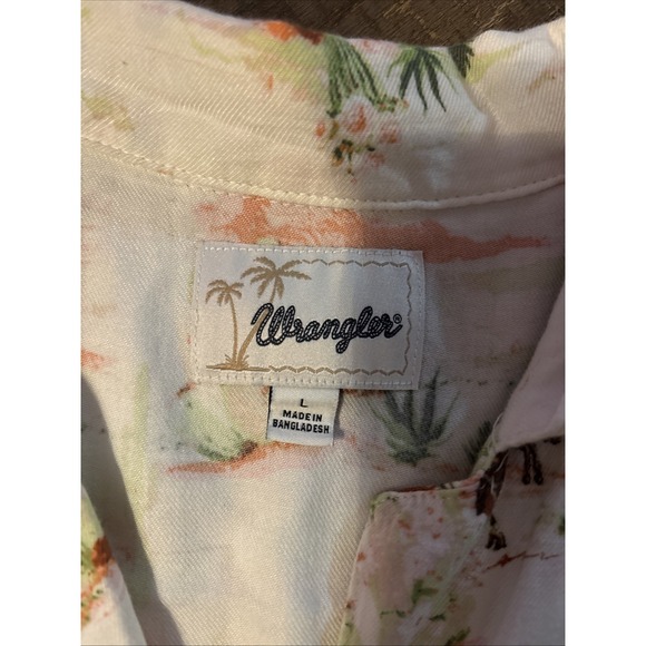 Wrangler Western Desert Rodeo Cowboy Print Button Up Shirt Size Large Women's - Picture 3 of 5